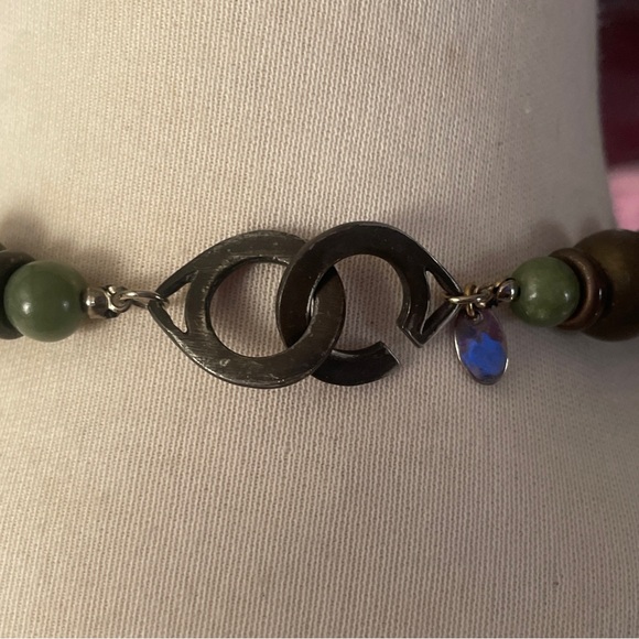 Vintage LES BERNARD Jade and Shell Sratement Necklace Chic Green Brown Choker - Picture 3 of 12
